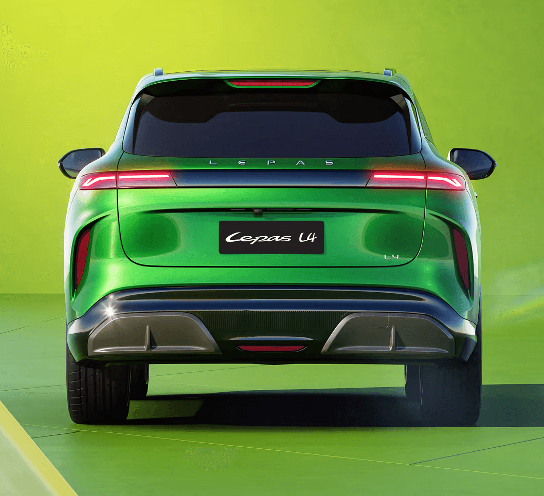 Lepas L4 Rear 2